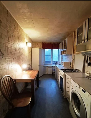 Продам однокомнатную (1-комн.) квартиру, Новоизмайловский пр-кт, 51, Санкт-Петербург г