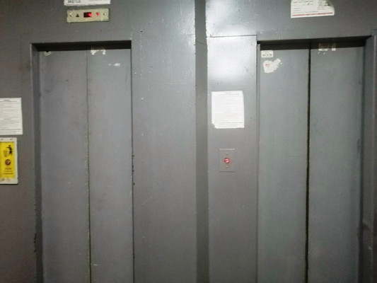 Продам однокомнатную (1-комн.) квартиру, Новоизмайловский пр-кт, 51, Санкт-Петербург г