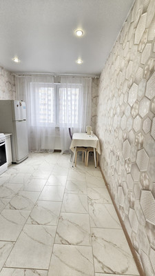 Сдам однокомнатную (1-комн.) квартиру, Магистральная ул, 11, Краснодар г