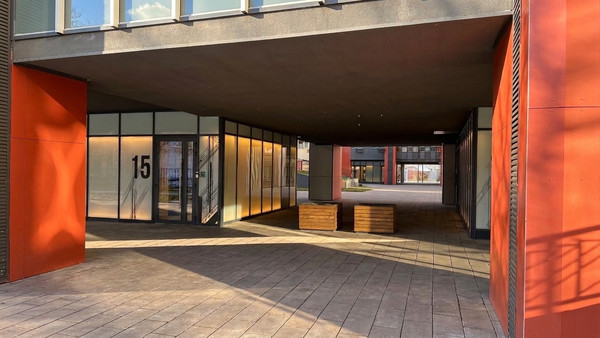 Продам однокомнатную (1-комн.) квартиру, Новоостаповская ул, 20, Москва г