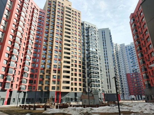 Продам однокомнатную (1-комн.) квартиру, Полковника Романова ул, 11, Нагорное п