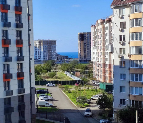 Продам двухкомнатную (2-комн.) квартиру, Крылова ул, 132, Анапа г