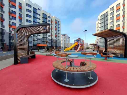 Продам двухкомнатную (2-комн.) квартиру, Крылова ул, 132, Анапа г