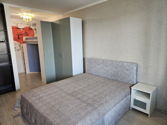 Сдам однокомнатную (1-комн.) квартиру, Школьная (Салтыковка мкр.) ул, 7к5, Балашиха г