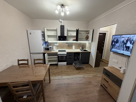 Сдам однокомнатную (1-комн.) квартиру, Весенняя ул, 14, Люберцы г