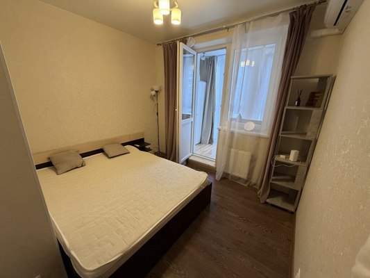 Сдам однокомнатную (1-комн.) квартиру, Весенняя ул, 14, Люберцы г