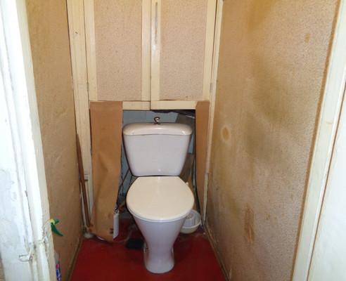 Продам трехкомнатную (3-комн.) квартиру, Григорина ул, 11, Гатчина г