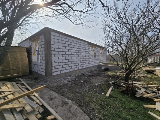 Продам дом, им Э.Халилова ул, 15, Доброе с, 0 км от города