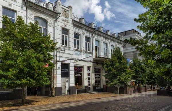 Продам двухкомнатную (2-комн.) квартиру, Пушкина ул, 11б, Симферополь г