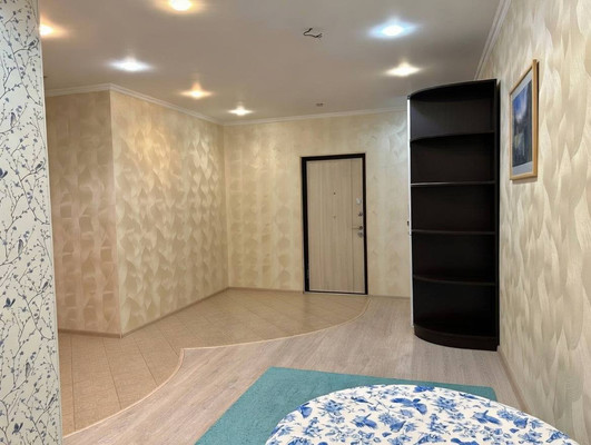 Продам двухкомнатную (2-комн.) квартиру, Ленина ул, 25, Октябрьский рп