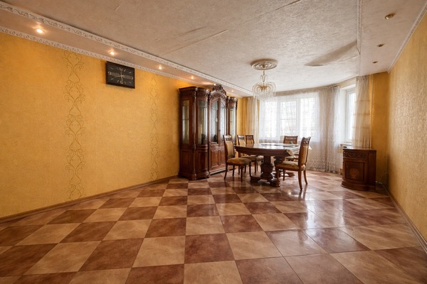 Продам трехкомнатную (3-комн.) квартиру, Павшинский б-р, 5, Красногорск г