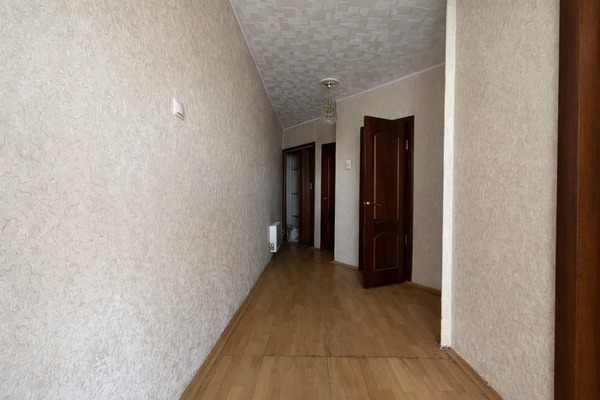 Продам трехкомнатную (3-комн.) квартиру, Павшинский б-р, 5, Красногорск г