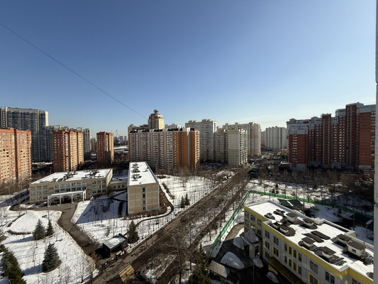 Продам трехкомнатную (3-комн.) квартиру, Павшинский б-р, 5, Красногорск г