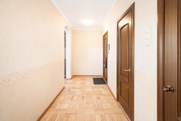 Продам трехкомнатную (3-комн.) квартиру, Генерала Кузнецова ул, 20, Москва г