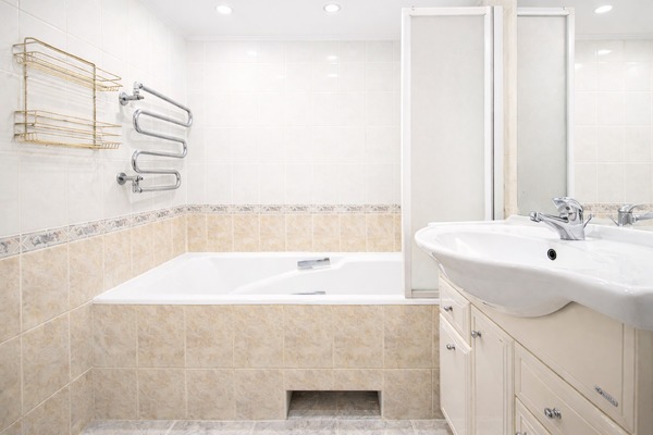 Продам трехкомнатную (3-комн.) квартиру, Генерала Кузнецова ул, 20, Москва г