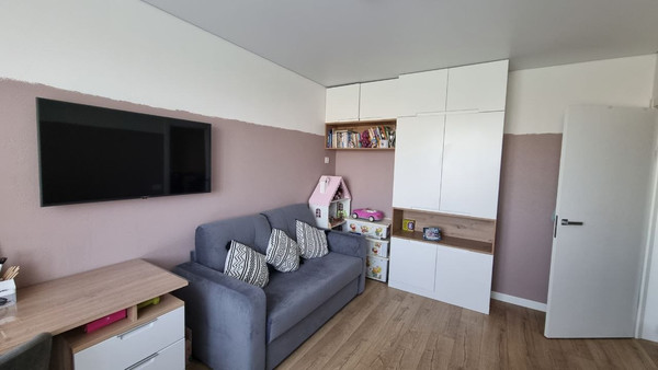 Продам многокомнатную квартиру, Лавриненко ул, 13к2, Москва г