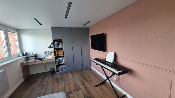 Продам многокомнатную квартиру, Лавриненко ул, 13к2, Москва г