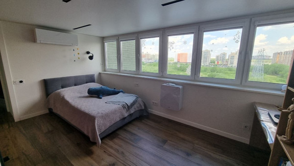 Продам многокомнатную квартиру, Лавриненко ул, 13к2, Москва г