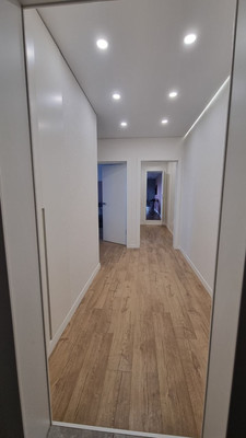 Продам многокомнатную квартиру, Лавриненко ул, 13к2, Москва г