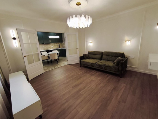 Продам двухкомнатную (2-комн.) квартиру, 6-я Радиальная ул, 7/1к1, Москва г