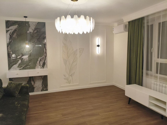 Продам двухкомнатную (2-комн.) квартиру, 6-я Радиальная ул, 7/1к1, Москва г