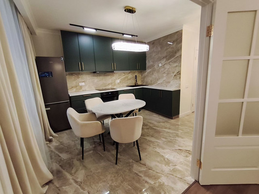 Продам двухкомнатную (2-комн.) квартиру, 6-я Радиальная ул, 7/1к1, Москва г