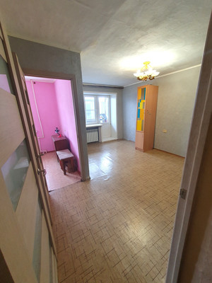 Продам однокомнатную (1-комн.) квартиру, Гагарина ул, 43, Липецк г