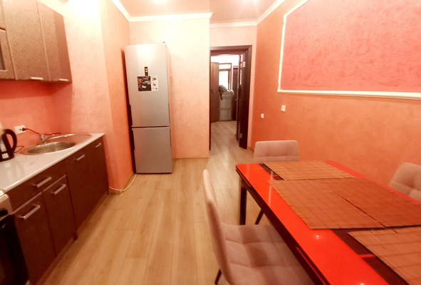 Продам однокомнатную (1-комн.) квартиру, Осканова ул, 5, Липецк г