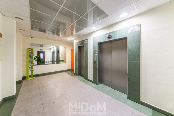 Продам однокомнатную (1-комн.) квартиру, Воронцовский б-р, 2, Мурино п