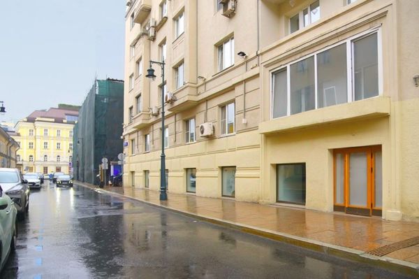 Продам коммерческое помещение 249 м2, Газетный пер, 1/12, Москва г