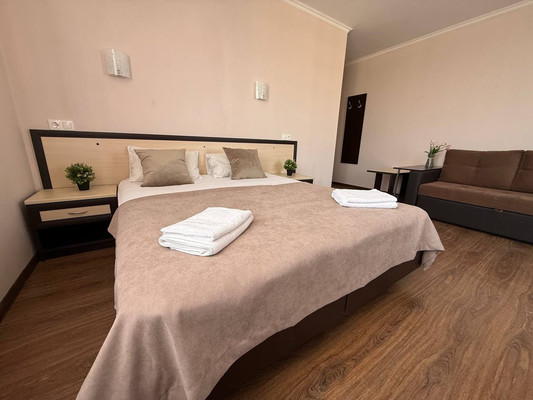 Продам однокомнатную (1-комн.) квартиру, Лазурная ул, 11, Витязево с