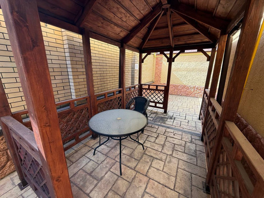 Продам однокомнатную (1-комн.) квартиру, Лазурная ул, 11, Витязево с