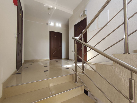 Продам однокомнатную (1-комн.) квартиру, Лазурная ул, 11, Витязево с