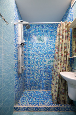 Продам трехкомнатную (3-комн.) квартиру, Кронштадтский б-р, 6к5, Москва г