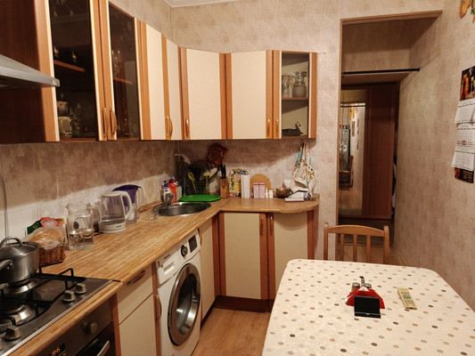 Продам трехкомнатную (3-комн.) квартиру, Сиреневая ул, 7, Озерецкое с