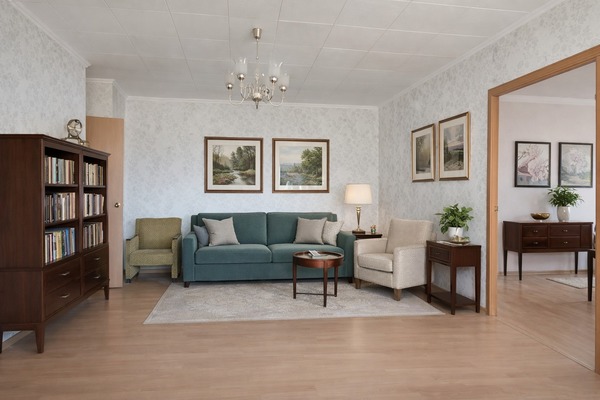 Продам трехкомнатную (3-комн.) квартиру, Таганрогская ул, 135/2, Ростов-на-Дону г