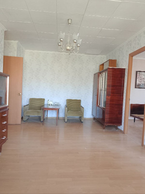 Продам трехкомнатную (3-комн.) квартиру, Таганрогская ул, 135/2, Ростов-на-Дону г