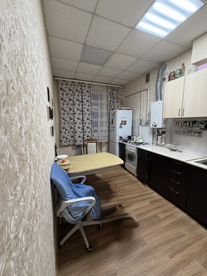 Продам двухкомнатную (2-комн.) квартиру, Шолохова пр-кт, 195, Ростов-на-Дону г