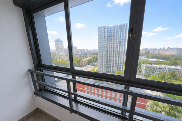 Продам однокомнатную (1-комн.) квартиру, Новочерёмушкинская ул, 56/3к4, Москва г