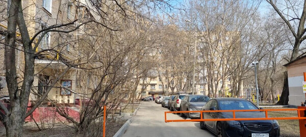 Продам трехкомнатную (3-комн.) квартиру, Авиационный пер, 8, Москва г