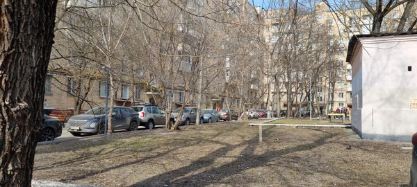 Продам трехкомнатную (3-комн.) квартиру, Авиационный пер, 8, Москва г