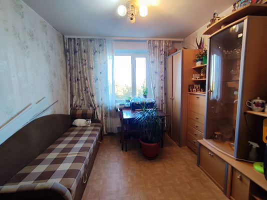 Продам двухкомнатную (2-комн.) квартиру, Ленинградская ул, 4, Костомукша г