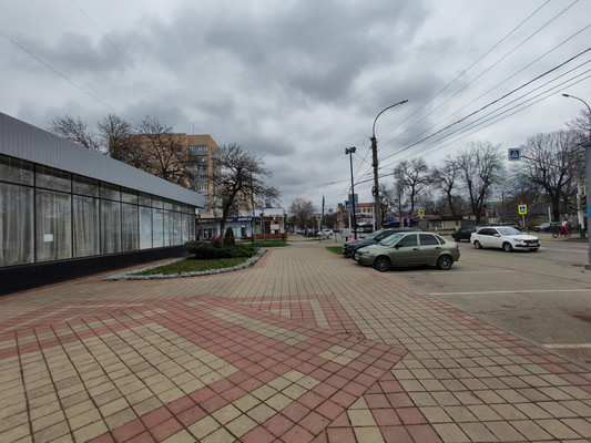 Продам двухкомнатную (2-комн.) квартиру, Ленина ул, 37, Майкоп г