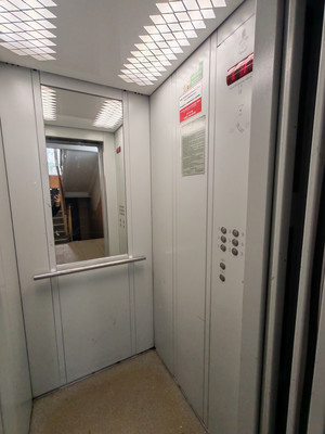 Продам двухкомнатную (2-комн.) квартиру, Ленина ул, 37, Майкоп г