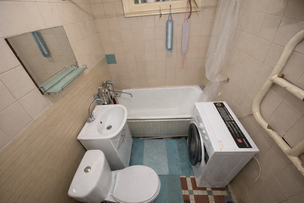 Продам двухкомнатную (2-комн.) квартиру, Ленина ул, 22, Наро-Фоминск г