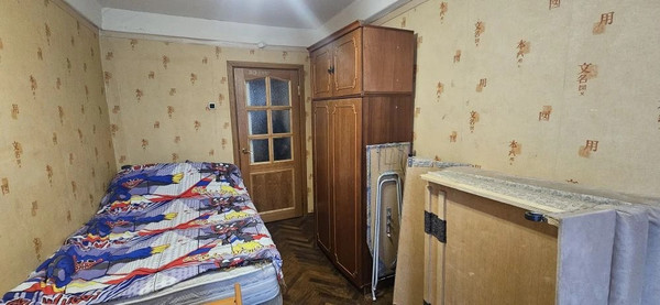 Продам трехкомнатную (3-комн.) квартиру, Кубинская ул, 40, Санкт-Петербург г