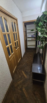 Продам трехкомнатную (3-комн.) квартиру, Кубинская ул, 40, Санкт-Петербург г