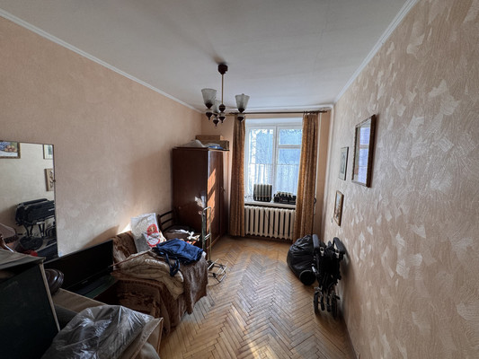 Продам двухкомнатную (2-комн.) квартиру, Измайловский б-р, 32/23к1, Москва г