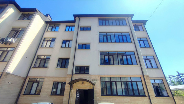 Продам двухкомнатную (2-комн.) квартиру, 2-я Надречная ул, 126, Нальчик г