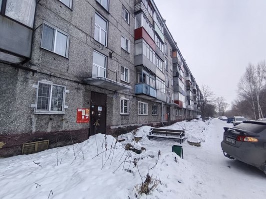 Продам двухкомнатную (2-комн.) квартиру, Климасенко (Заводской р-н) ул, 5к4, Новокузнецк г